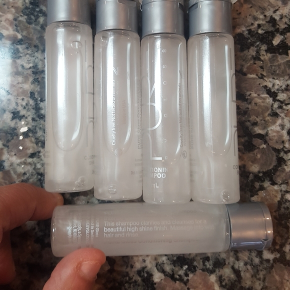Pure by gloss lot of 10 conditioning shampoo lemon New travel size 28 ml - Picture 3 of 5